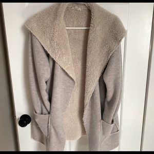 📚☕️SUPER COZY SHERPA WRAP